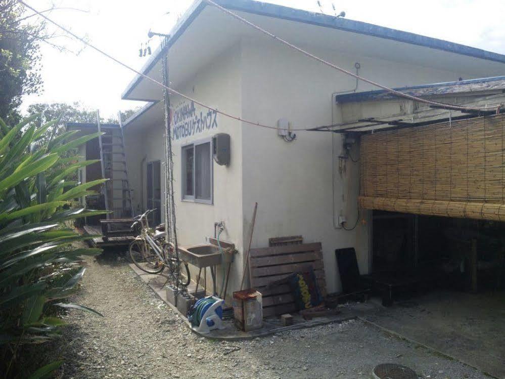 Okinawa Motobu Guest House Екстер'єр фото